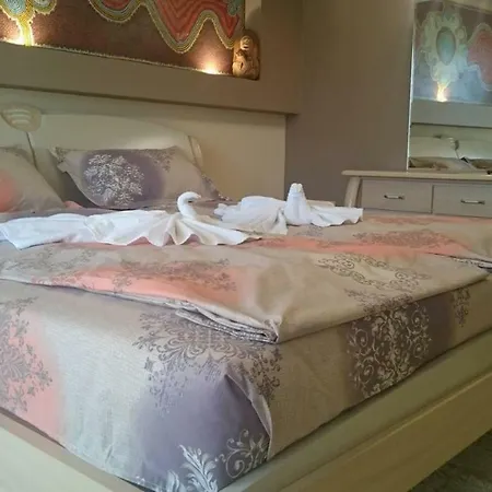 Yassen Luxury * סאני ביץ'