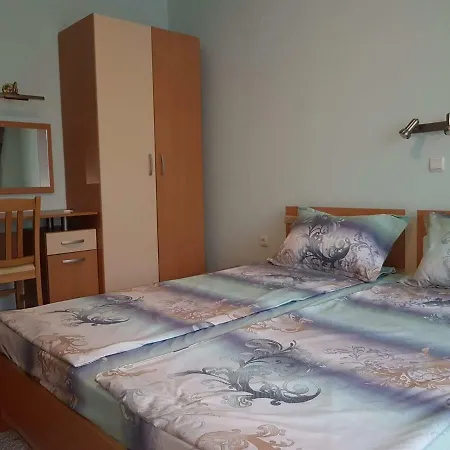 Yassen Luxury סאני ביץ'